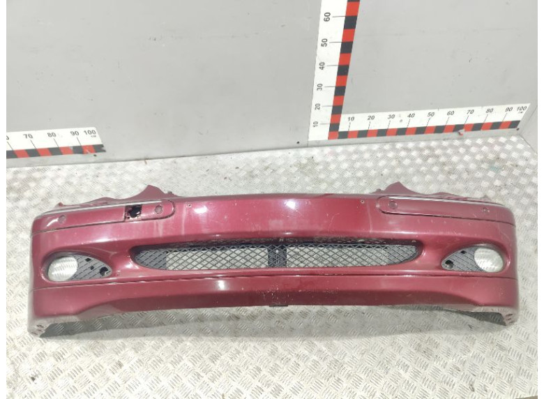 Бампер передний к Mercedes C W203, 2001г.