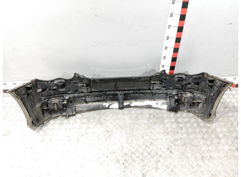 Бампер передний к Mercedes C W203, 2000г.