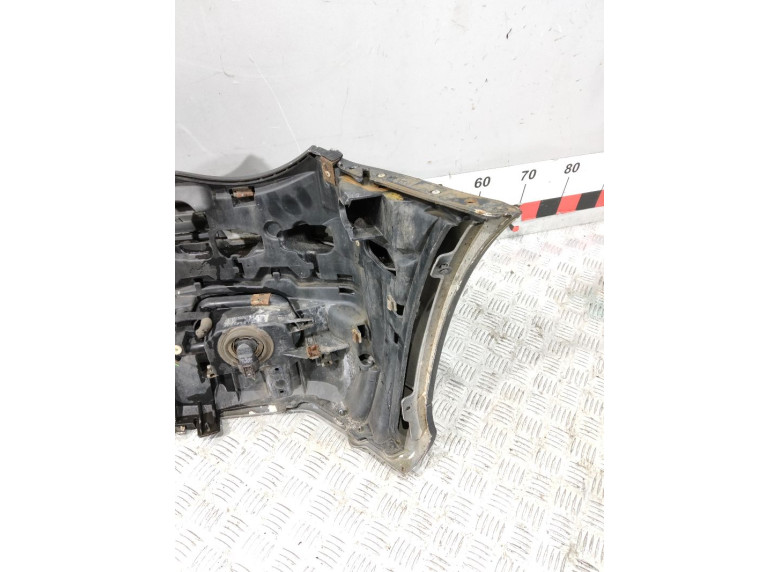 Бампер передний к Mercedes C W203, 2000г.