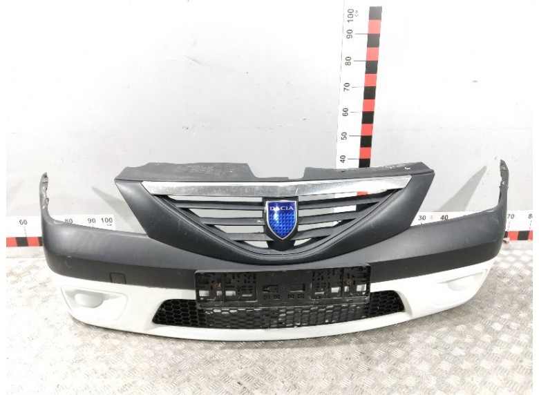 Бампер передний к Dacia Logan