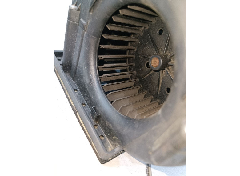 Моторчик печки к MAN TGL, 2006г.