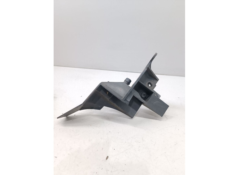 Кронштейн крепления кабины к MAN TGL, 2006г.