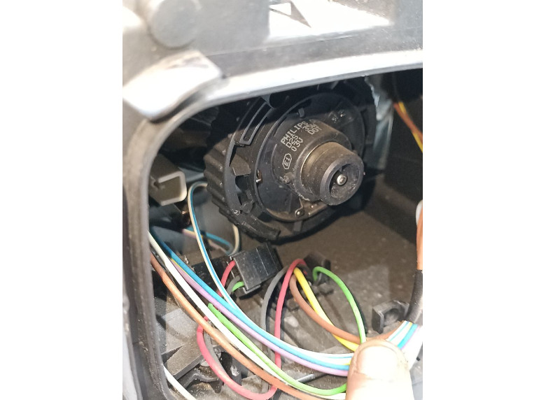 Фара правая к Audi A3, 2004г.