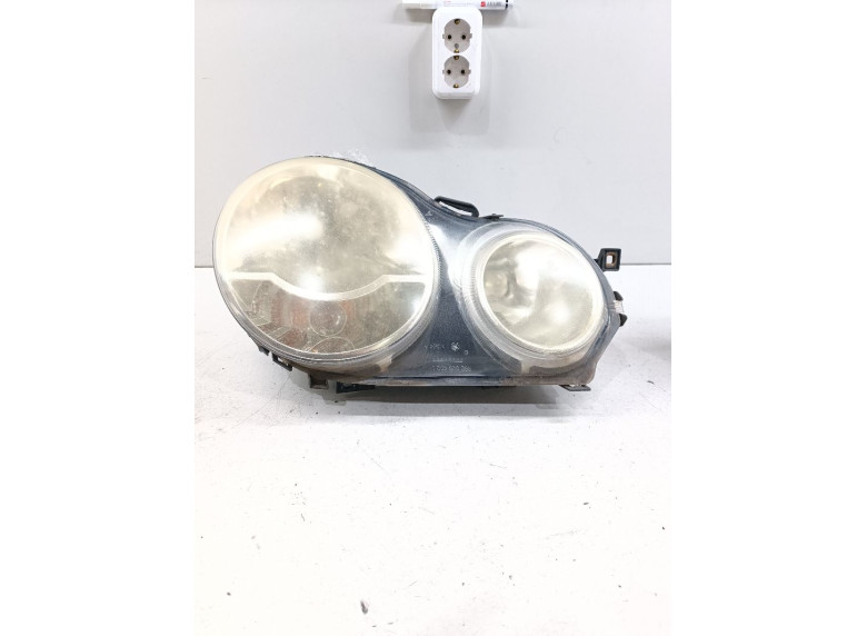 Фара правая к Volkswagen Polo, 2003г.