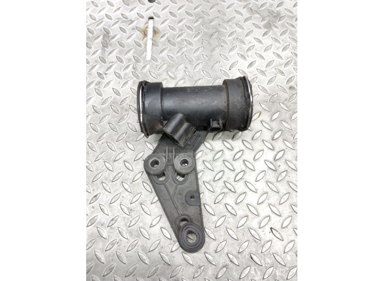 Патрубок интеркулера к Mercedes C W203, 2002г.