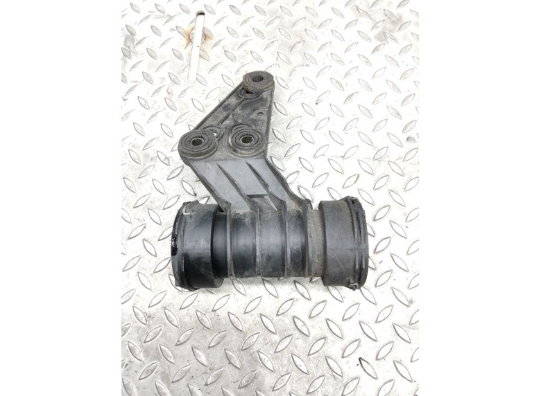 Патрубок интеркулера к Mercedes C W203, 2002г.