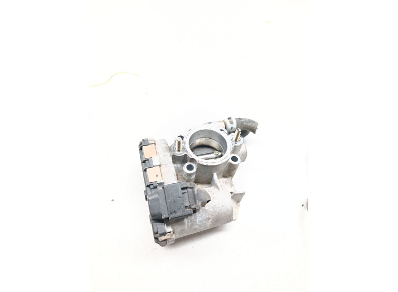 Заслонка дроссельная к Opel Corsa, 2004г.