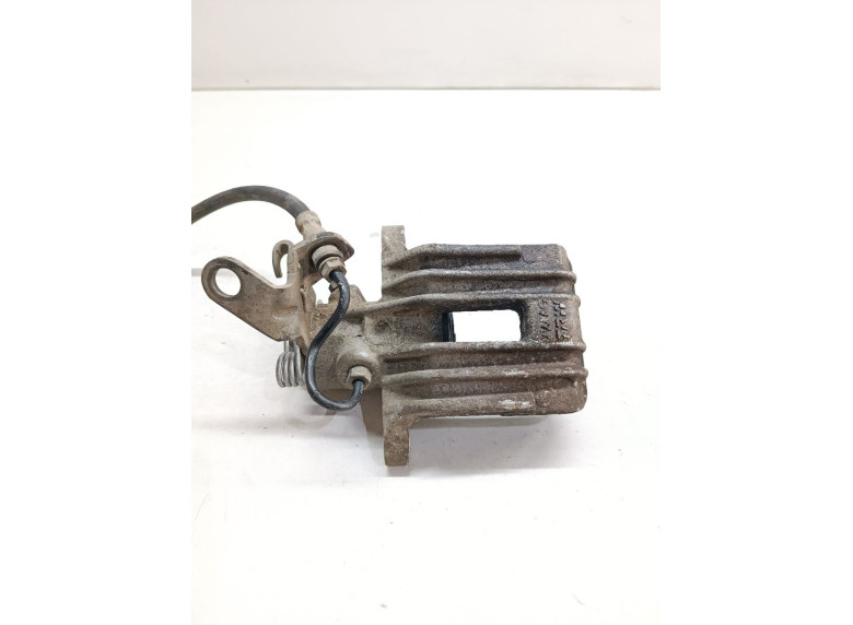 Суппорт задний левый к Volkswagen Golf, 2006г.