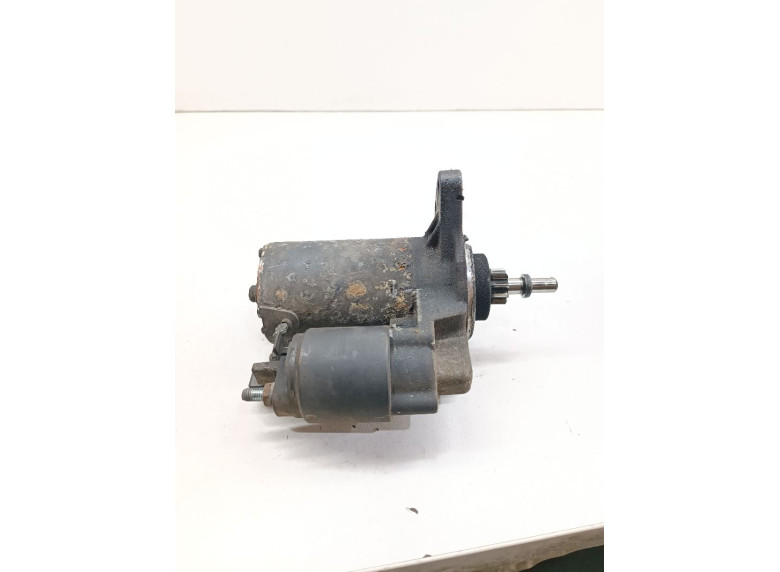 Стартер к Volkswagen Golf, 1995г.