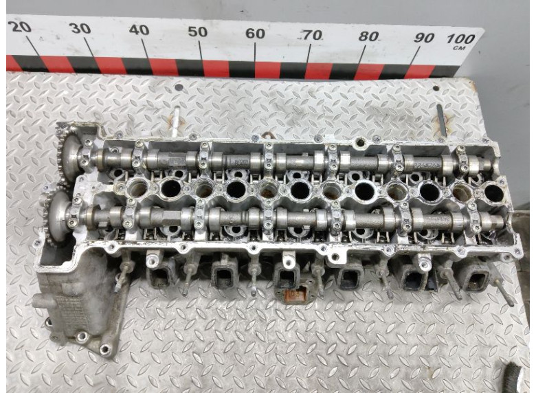 Головка блока цилиндров к BMW 5 E39, 2002г.