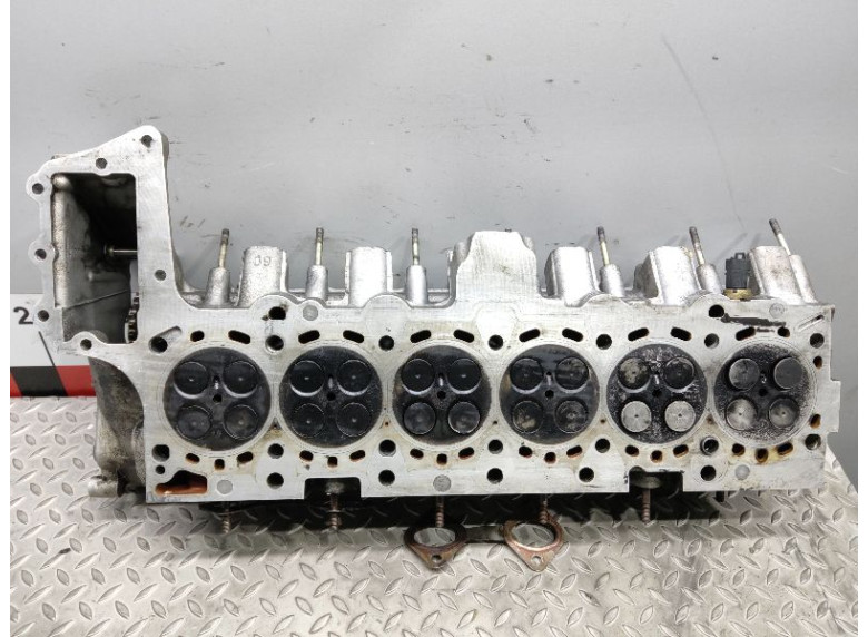 Головка блока цилиндров к BMW 5 E39, 2002г.