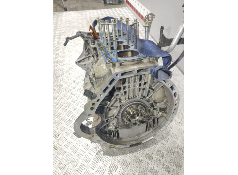 Блок цилиндров к Mercedes C W203, 2004г.