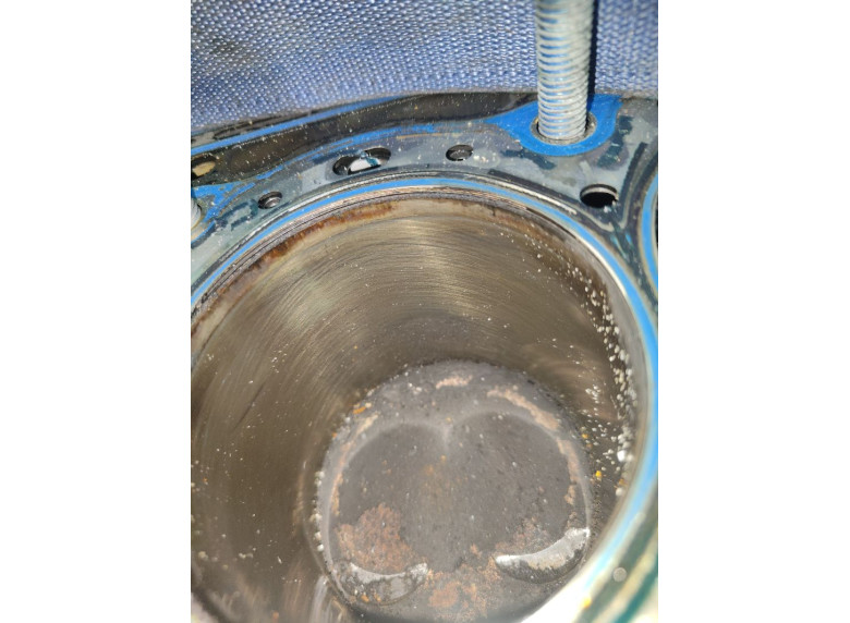 Блок цилиндров к Mercedes C W203, 2004г.