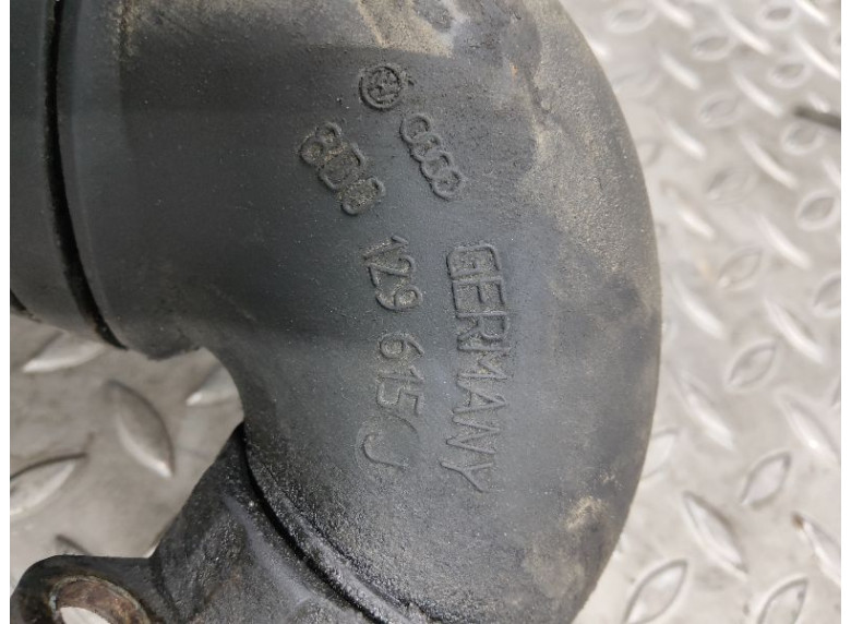 Патрубок турбины к Volkswagen Passat, 2001г.