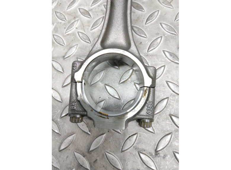 Поршень к Volkswagen Passat, 2006г.