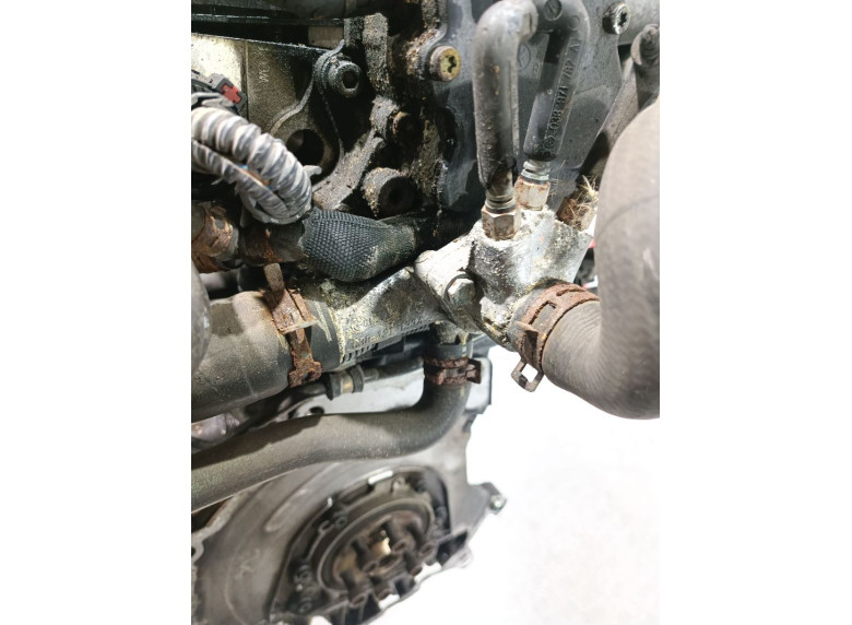 Фланец (тройник) системы охлаждения к Volkswagen Golf, 2001г.