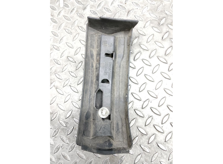 Молдинг (накладка кузовная) к Opel Zafira, 2003г.