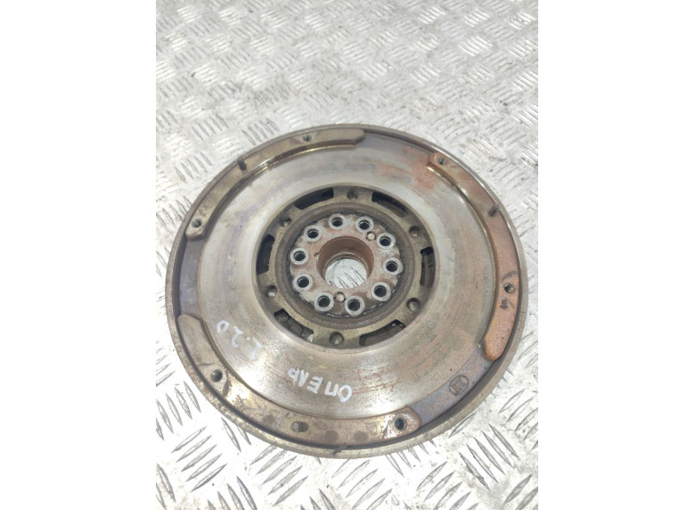 Маховик к Opel Vectra, 2001г.