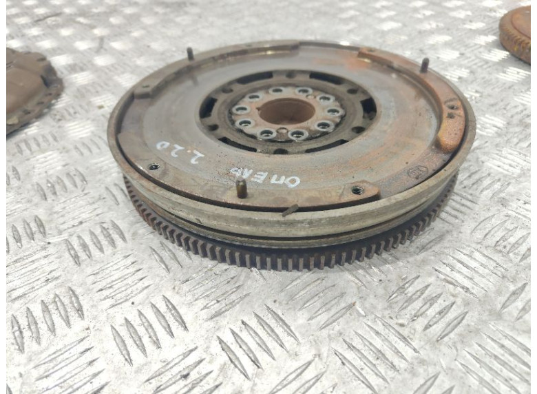 Маховик к Opel Vectra, 2001г.