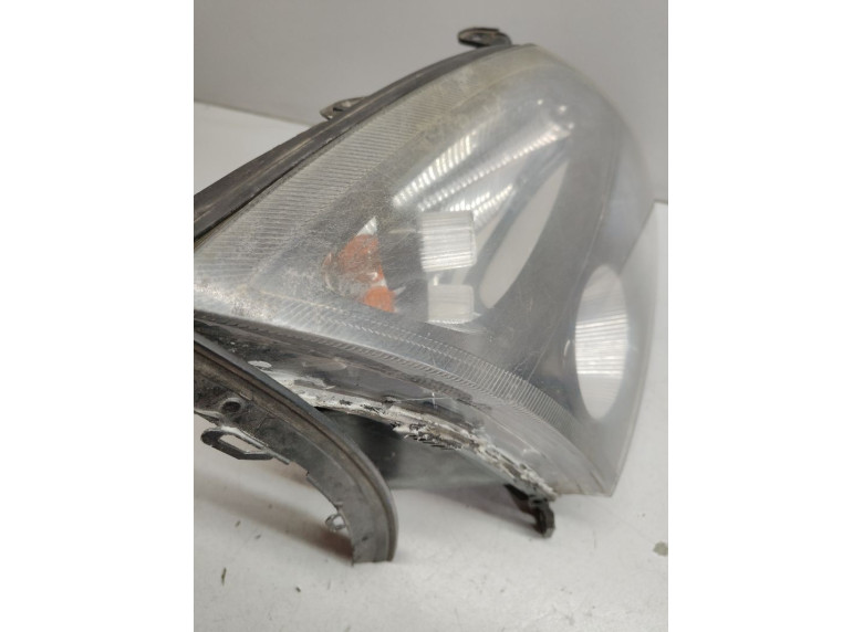 Фара правая к Opel Vectra, 2003г.