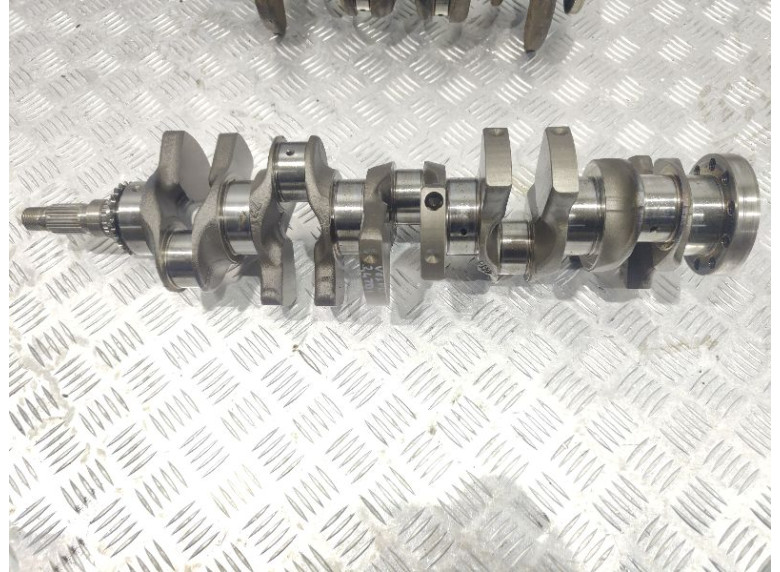 Коленвал к Volvo V40