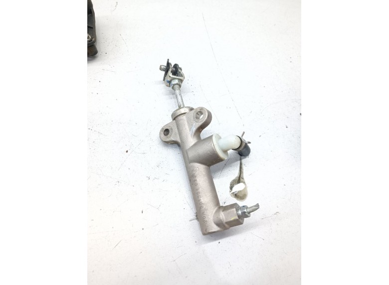 Цилиндр сцепления главный к Great-Wall Hover H6