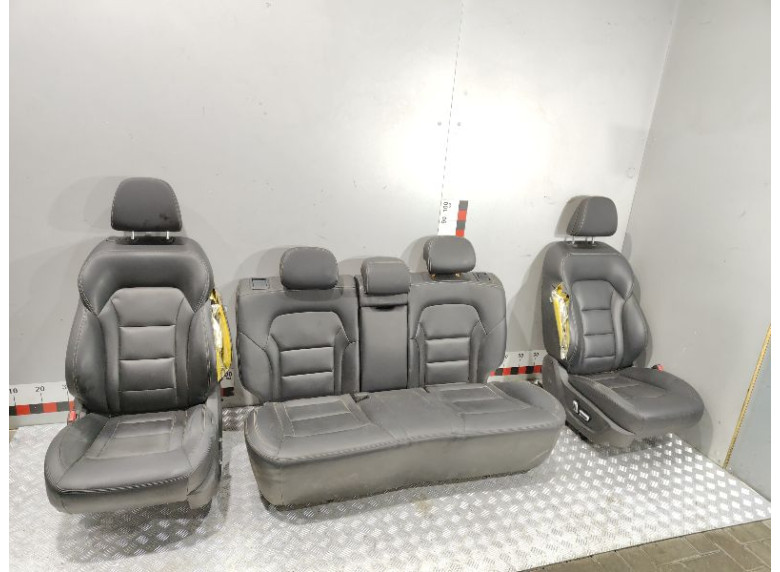 Салон (комплект сидений) к Geely Atlas, 2019г.