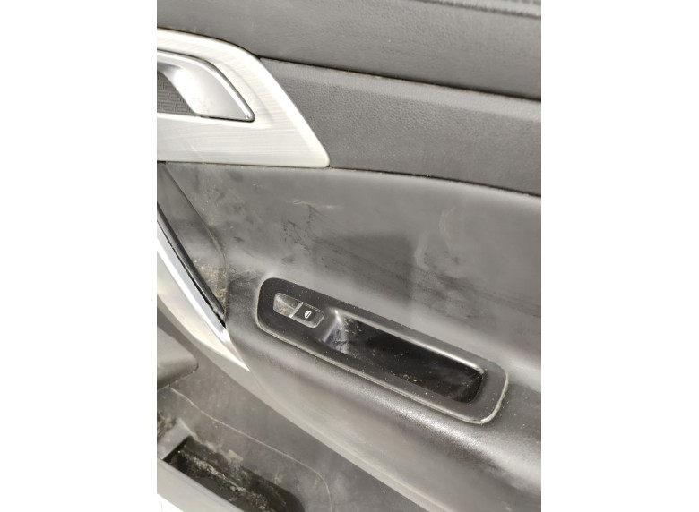 Кнопка стеклоподъемника переднего правого к Geely Atlas, 2019г.