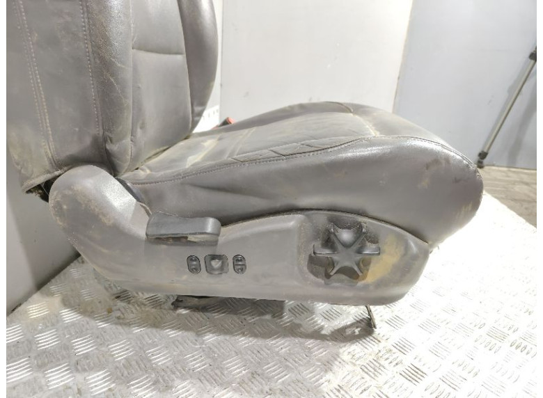 Сиденье переднее правое к Ford Explorer, 1998г.