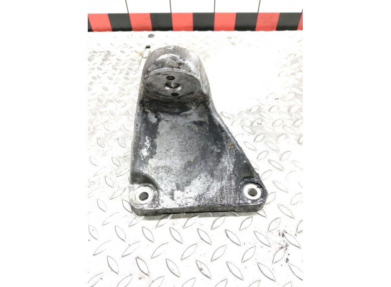 Кронштейн двигателя к Кронштейн двигателя к Land-Rover Discovery undefined г. Discovery