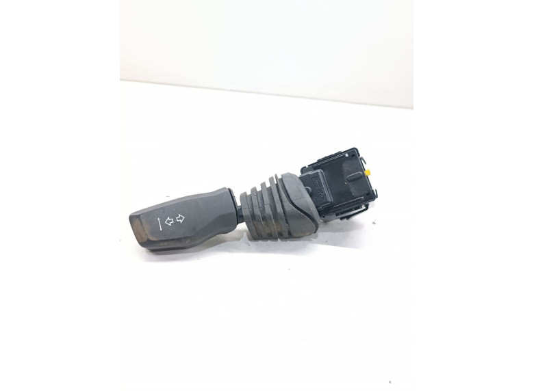 Переключатель поворотов к Saturn Vue, 2008г.