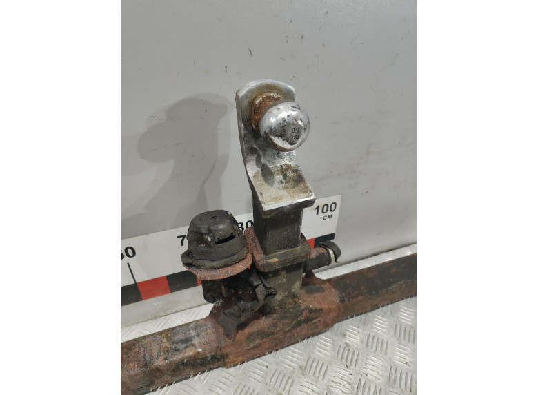 Прицепное устройство (фаркоп) к Mitsubishi Pajero, 2002г.