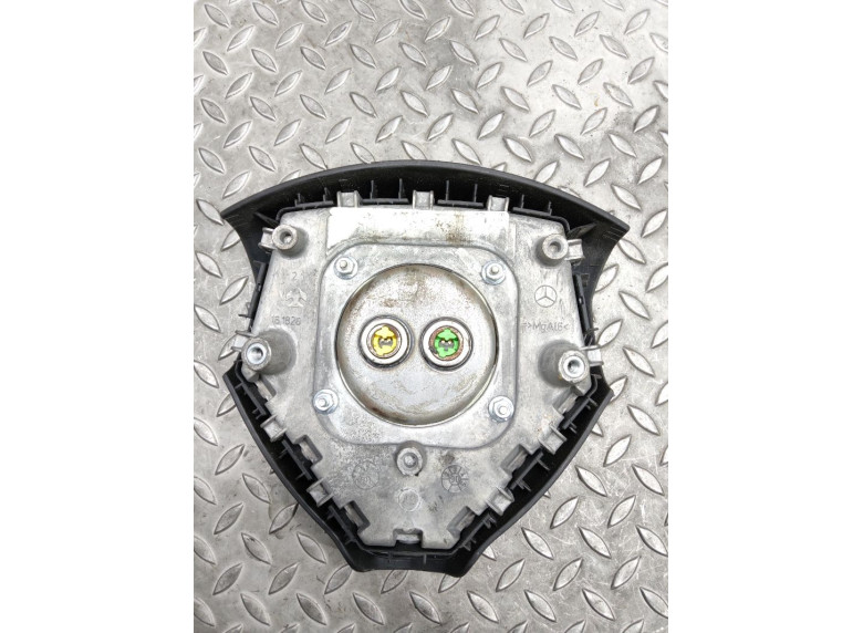 Подушка безопасности водителя к Mercedes A W169, 2005г.