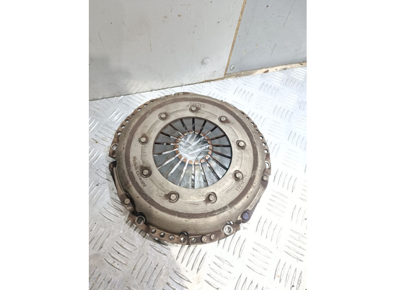 Корзина сцепления к Volkswagen Passat, 1998г.