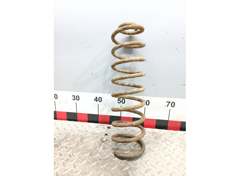 Пружина задняя к Volkswagen Passat, 1991г.