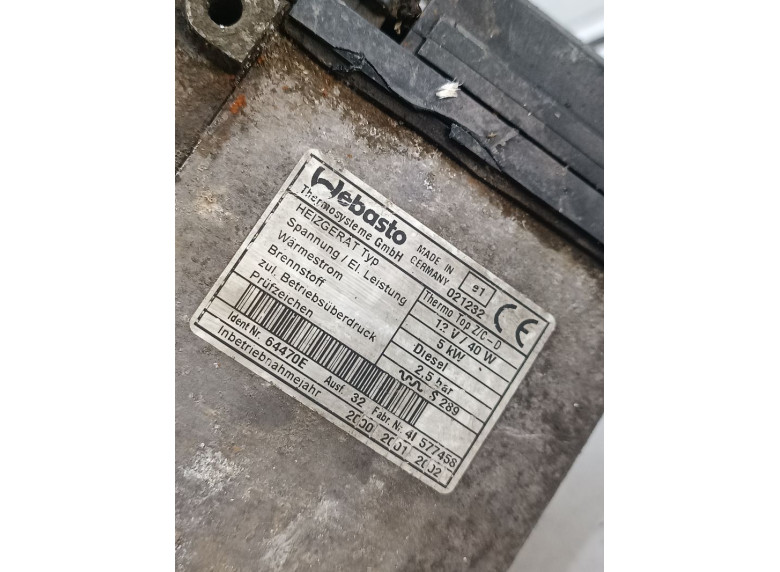 Автономный отопитель к BMW 5 E39, 2001г.
