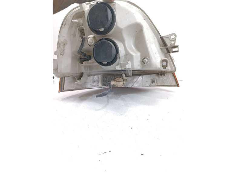 Поворотник левый к Renault Mascott, 2006г.