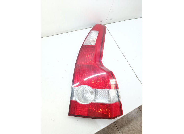 Фонарь задний правый к Volvo V50, 2005г.