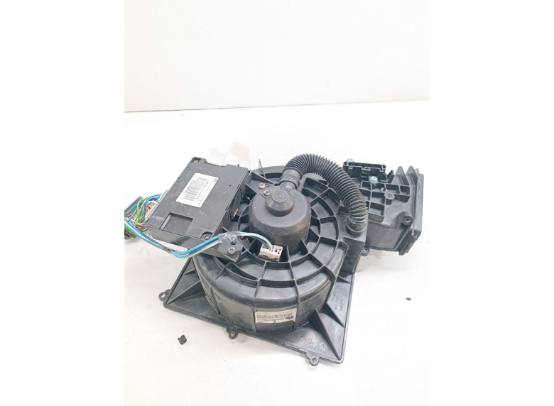 Моторчик печки к Nissan Almera