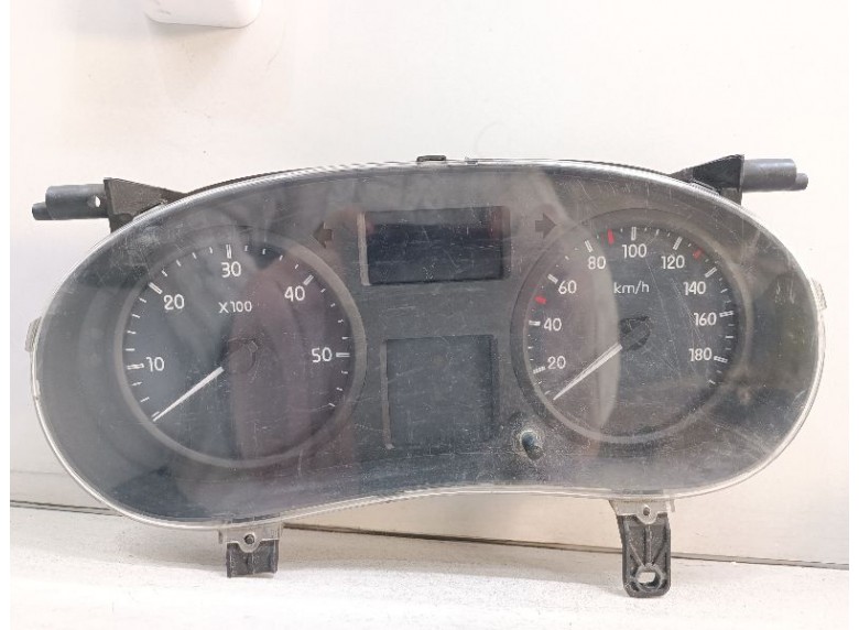 Щиток приборов (приборная панель) к Renault Master