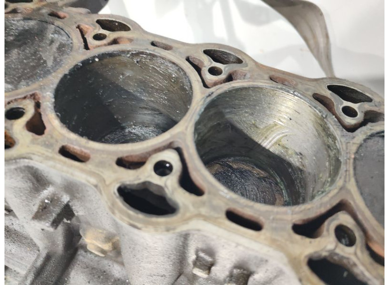 Блок цилиндров к Opel Corsa, 2002г.