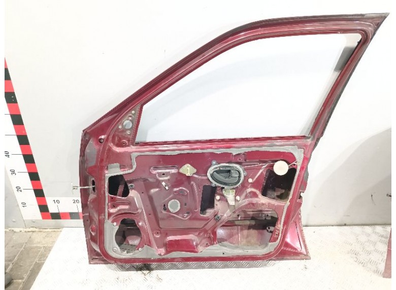 Дверь передняя правая к Дверь передняя правая к Peugeot 406 undefined г. 406