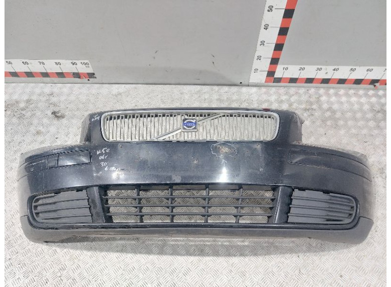 Бампер передний к Volvo V50, 2006г.