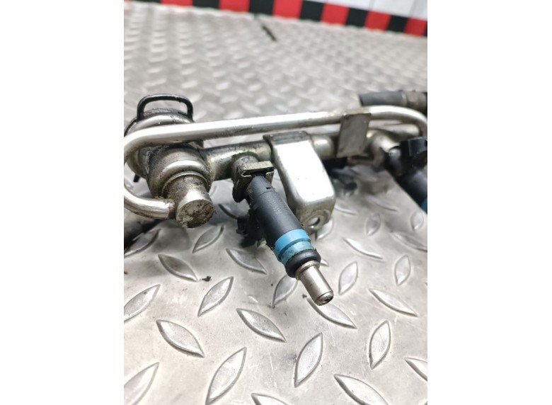 Форсунка к Audi A4