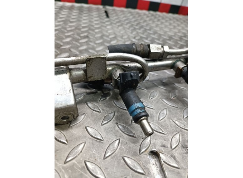 Форсунка к Audi A4