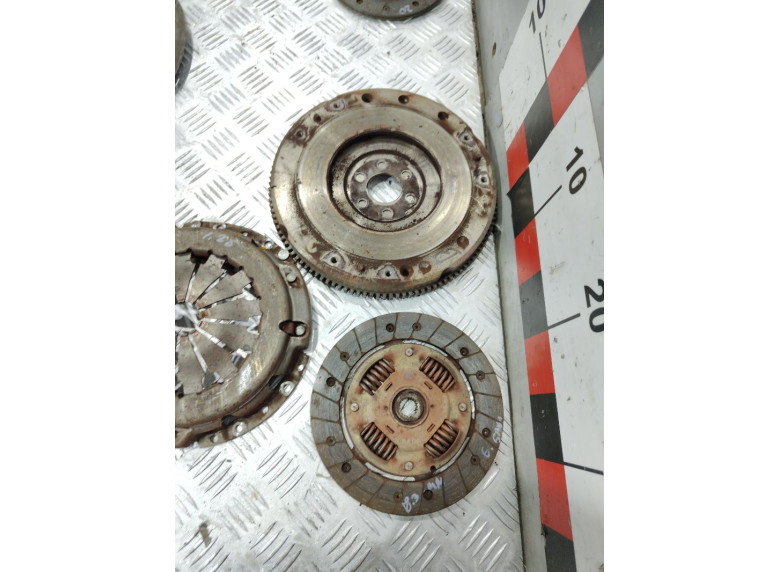 Комплект сцепления к Fiat Punto, 2005г.