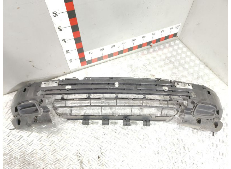 Усилитель бампера переднего к Volvo V70, 2004г.