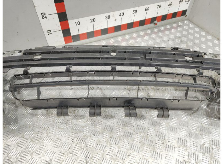 Усилитель бампера переднего к Volvo V70, 2004г.