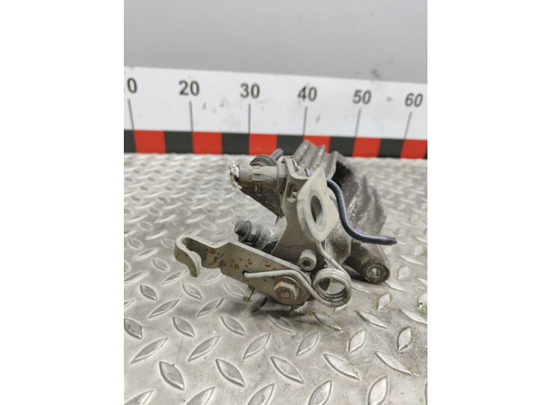 Суппорт задний левый к Volkswagen Golf, 2006г.