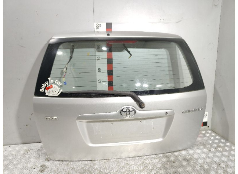 Замок багажника к Toyota Corolla, 2004г.